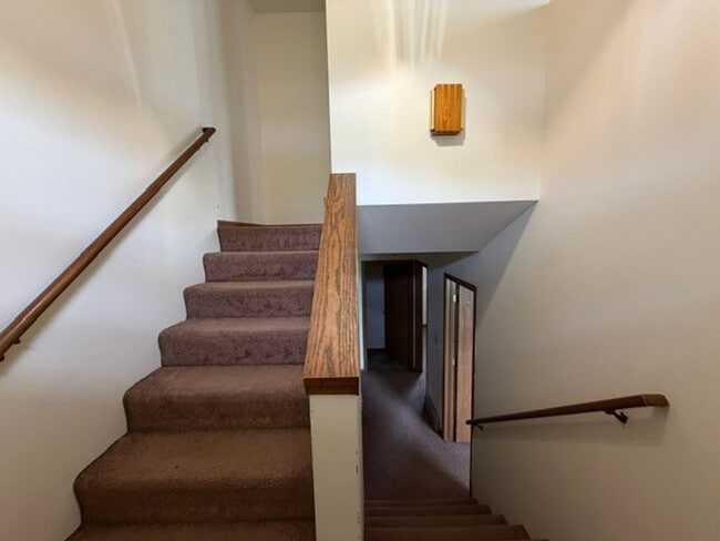 Building Photo - 411 Germania St