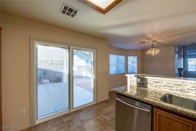 Building Photo - 273 Manzanita Ranch Ln