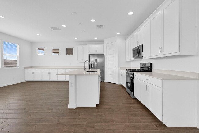 Building Photo - Brand New 4 bed/3 bath in Hawes Crossing C...