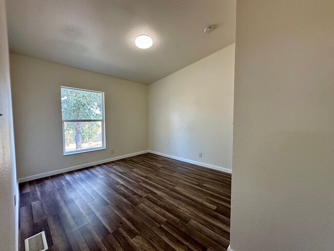 Building Photo - Private Country Retreat on 5 Acres – Modern Upgrades, Peaceful Setting
