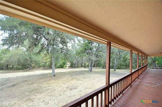Building Photo - 788 Mary Preiss Dr