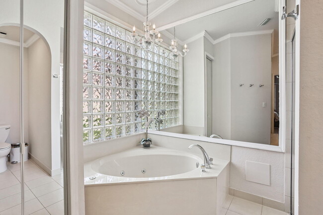 Building Photo - 6718 Portside Dr