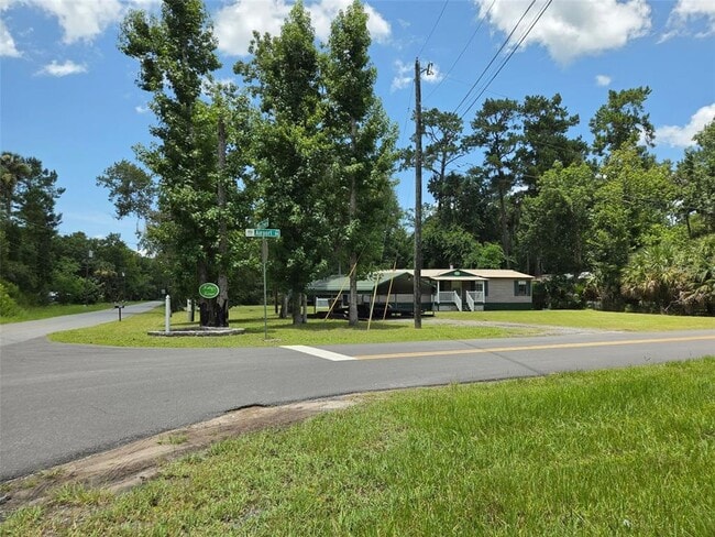 Building Photo - 56314 Blue Creek Rd
