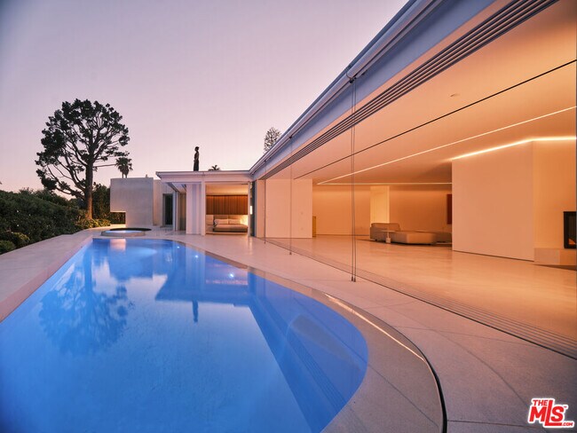 Building Photo - 510 Arkell Dr