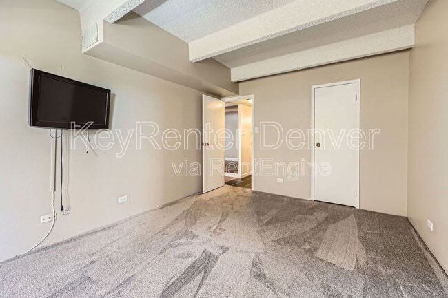 Building Photo - 8060 E Girard Ave