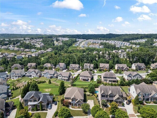 Building Photo - 6639 Trail Side Dr