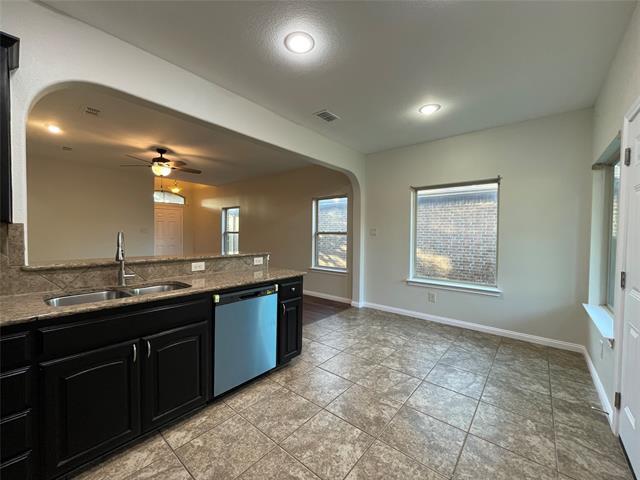 Building Photo - 4604 Gunnison Dr