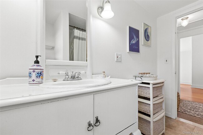 Building Photo - 3 Lincoln St