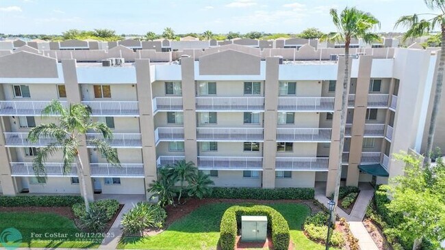 Building Photo - 9560 Weldon Cir