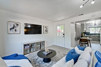 Building Photo - 1281 Flora Ave