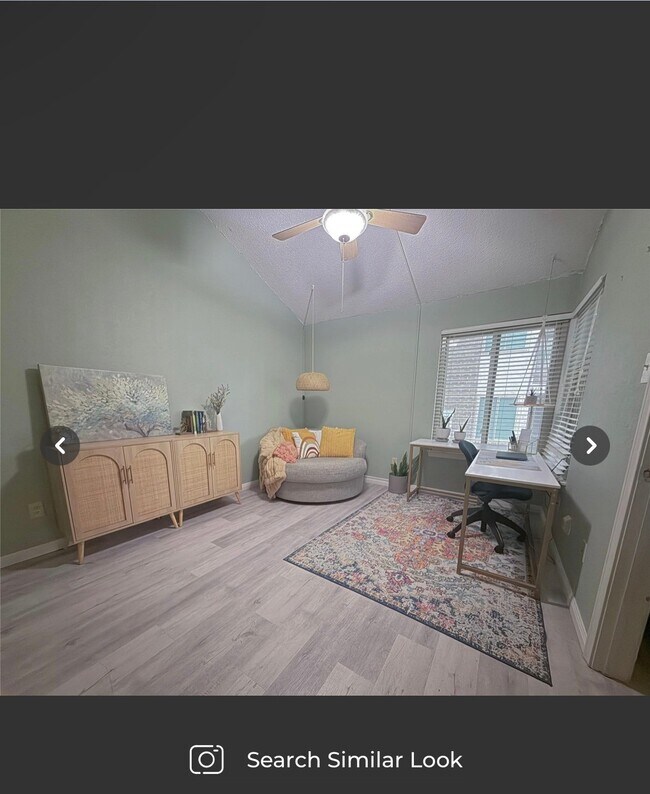 Building Photo - 14151 Montfort Dr