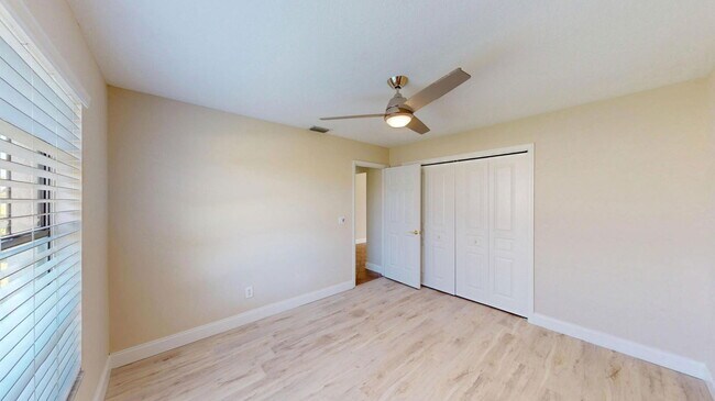 Building Photo - 11497 Anhinga Dr