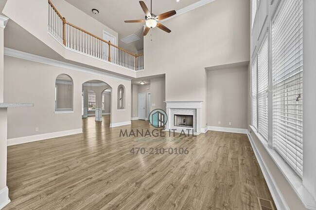 Building Photo - 5 Bedroom house rent in Suwanee near Peachtree Ridge High School
