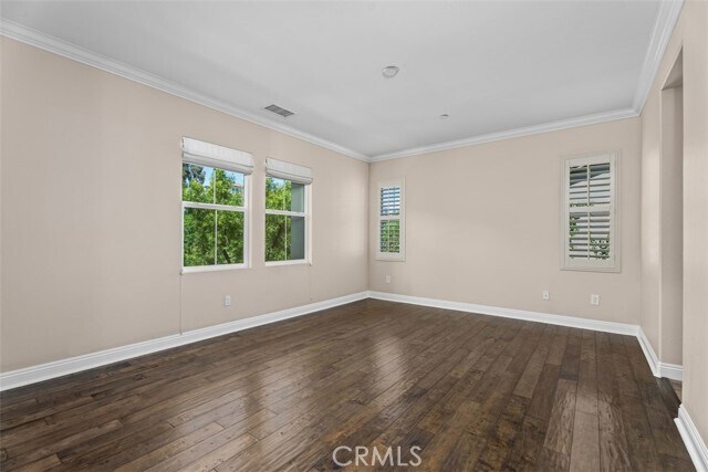 Building Photo - 2992 E Coalinga Dr
