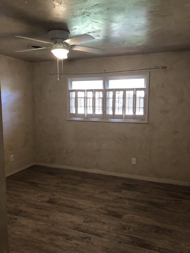 Building Photo - 3415 60th St