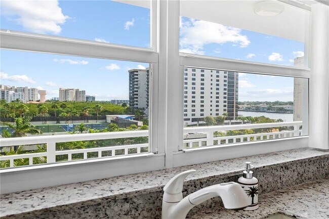 Building Photo - 3300 S Ocean Blvd