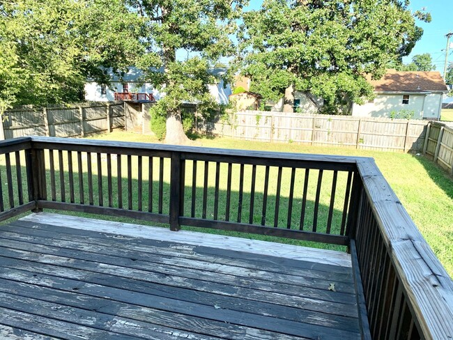 Building Photo - 3425 Foxrun Ln