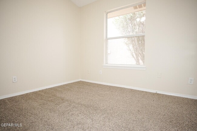 Building Photo - 5449 Colin Powell Ave