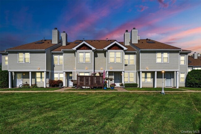 Primary Photo - 2117 Whispering Hills Dr