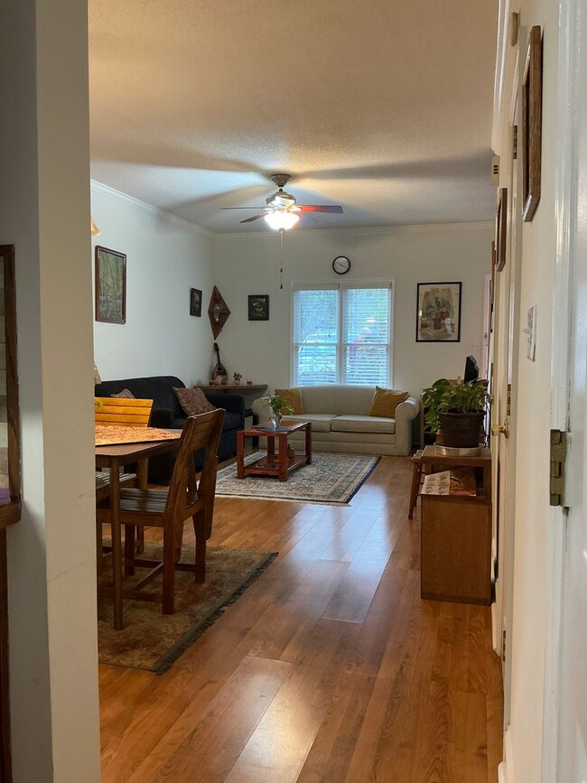 Primary Photo - 2 Bedroom/2 .5 Bath FURNISHED Condo locate...