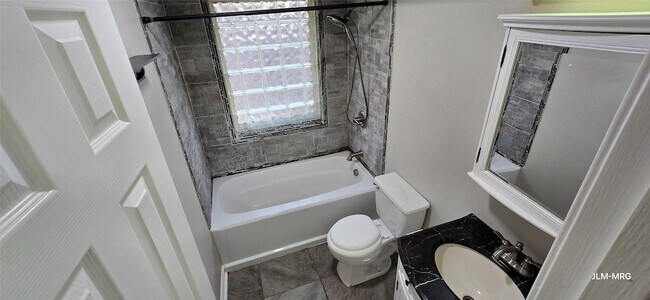 Building Photo - 11507 Marrs Dr