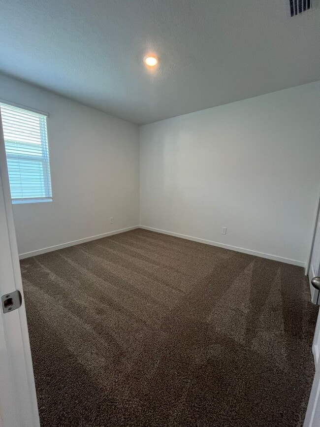 Building Photo - New Construction in Flagler Village 4bedroom 3 bath!!!!!