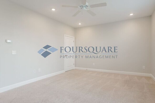Building Photo - Spacious  End-Unit Townhome | Rear Deck & 2-Car Garage  | Near Brier Creek