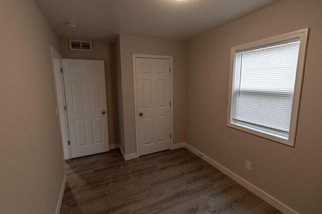 Building Photo - 3608 Greeley Dr