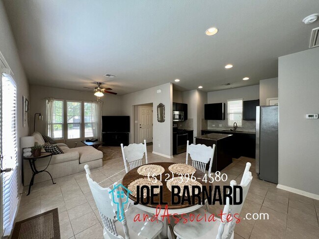 Building Photo - Available May 31: Blanco Vista Home with L...