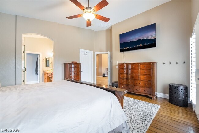 Building Photo - 5581 Exotic Rosette Ave