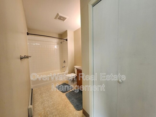 Building Photo - 4141 E 66th Ave