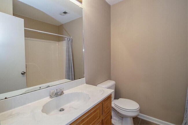 Building Photo - 3279 Tower Dr