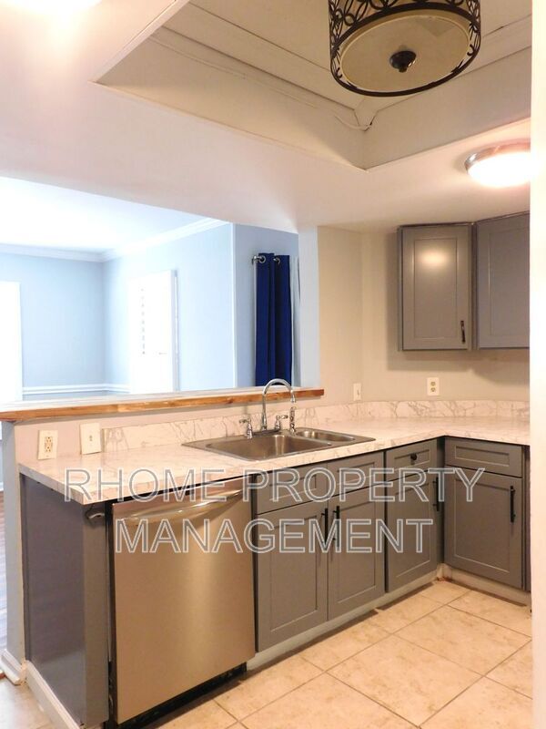 Building Photo - 3093 Westwood Way