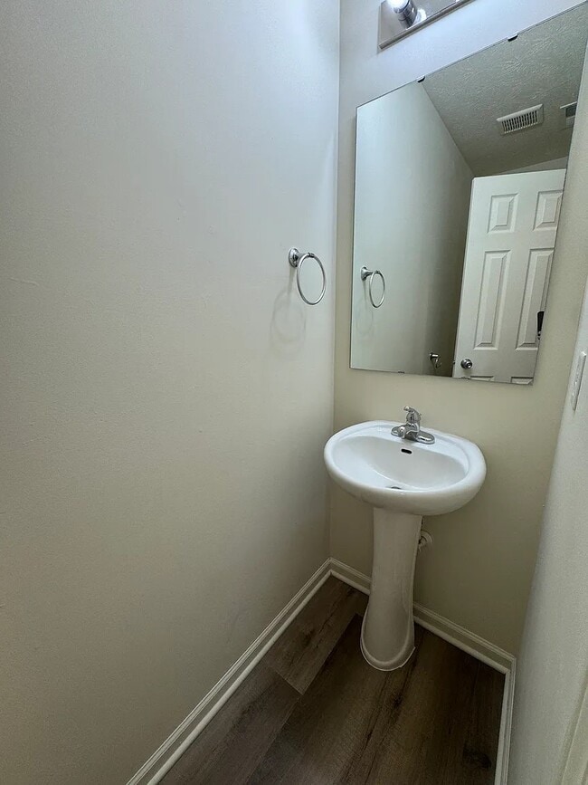 Building Photo - 3429 Grove Berry Ln