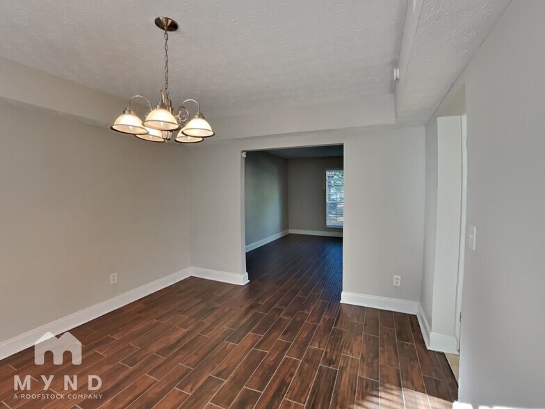 Building Photo - 255 Marcliff Ct