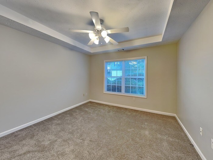 Building Photo - 9154 Jefferson Village Dr SW
