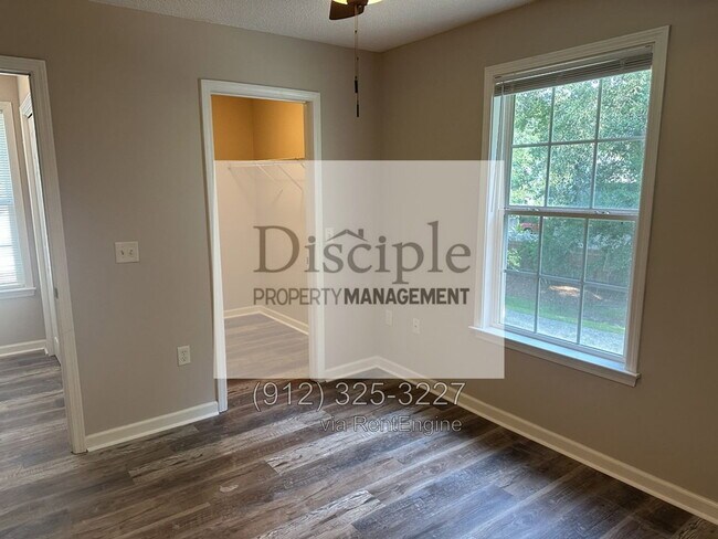Building Photo - 29 Brisbon Hall Ln