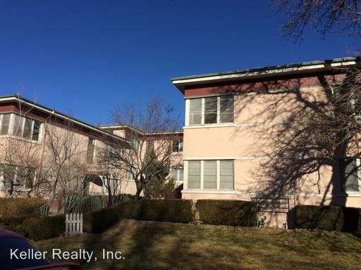 Building Photo - 1045 Riverside Dr