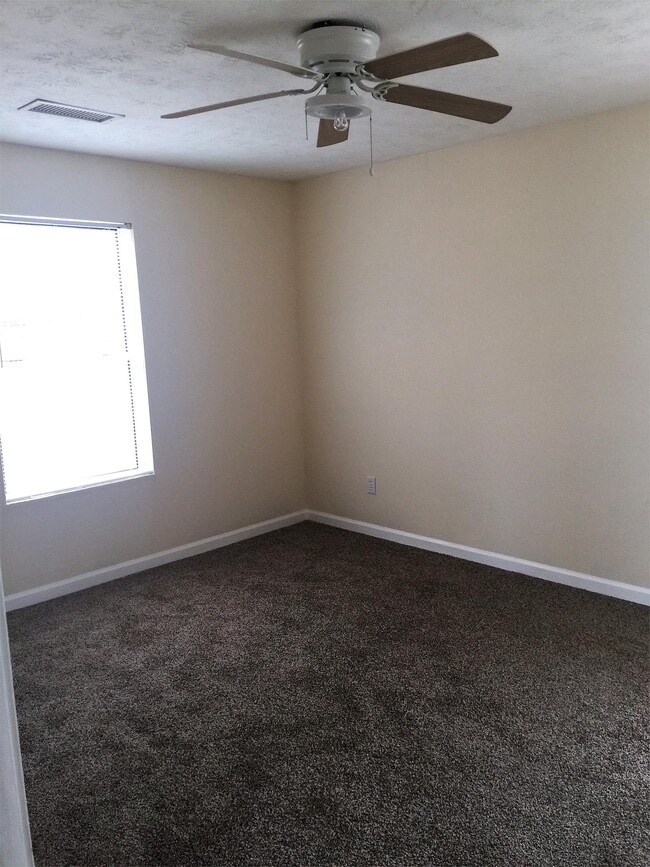 Building Photo - 109 Shandon Ln