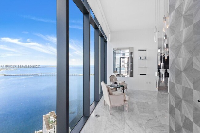 Building Photo - 1451 Brickell Ave