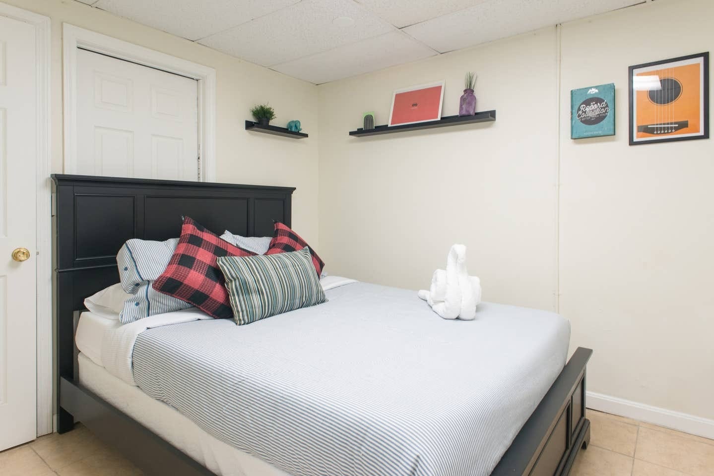 Building Photo - 35 Bay State Rd