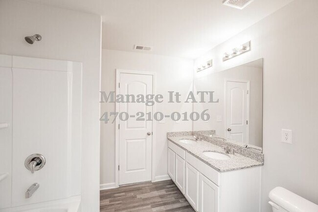 Building Photo - 4 Bedroom house located in Jefferson, GA!