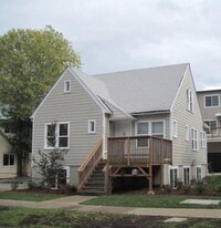 Building Photo - 1825m1