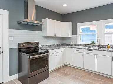 Building Photo - 817 N Grant Ave