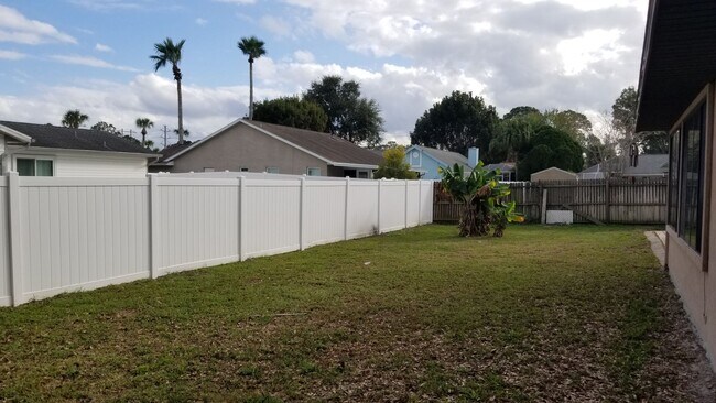 Building Photo - Beautiful 4 Bedroom 2 full bath home in Port Orange, Fl.