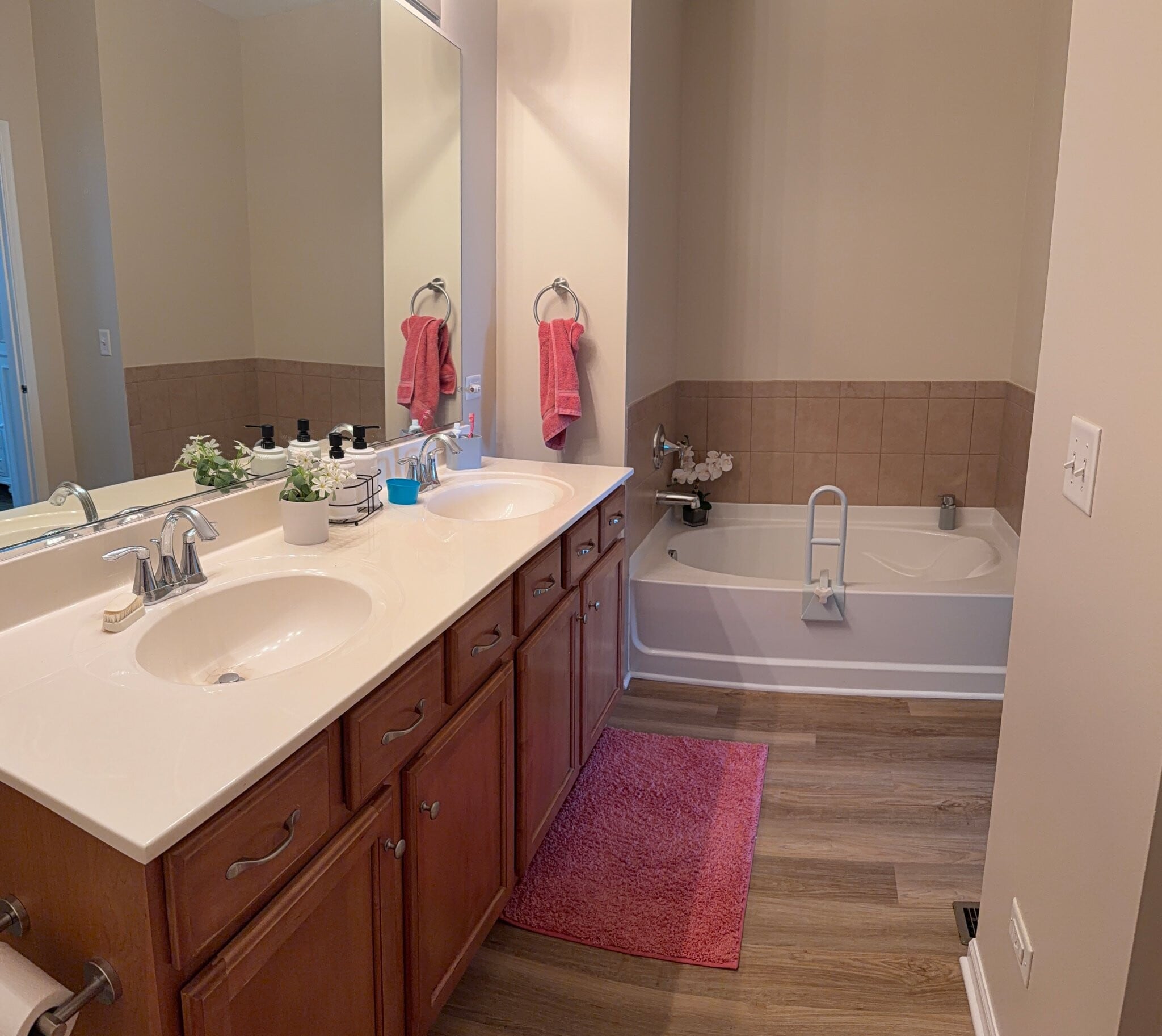 Building Photo - 25408 Cove Ct