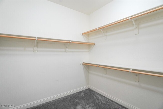 Building Photo - 799 Flowing Meadow Dr