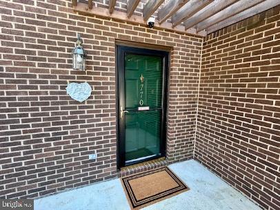 Building Photo - 770 Trenton Ave