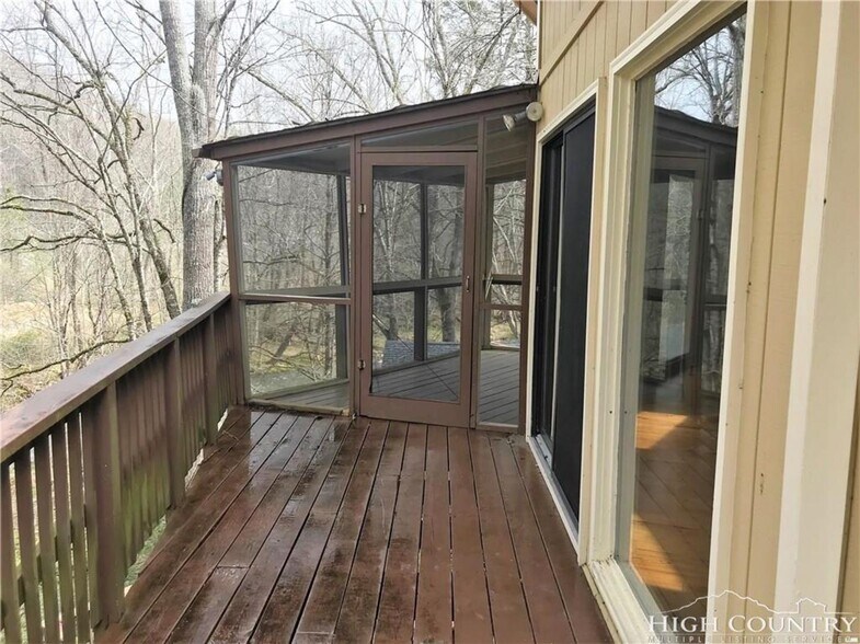 Screened porch - 270 River Road 2