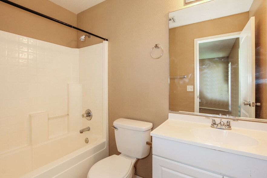 Building Photo - 3012 W Running Deer Trail